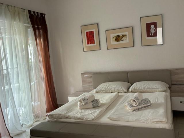 Macko, Apartmani Тиват Стая снимка